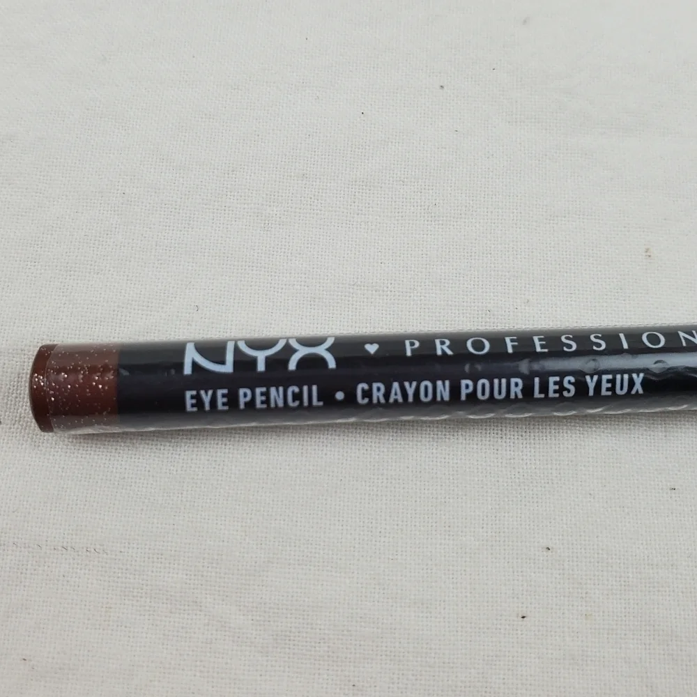 LAST ONE 🔥 NYX EYELINER pencil